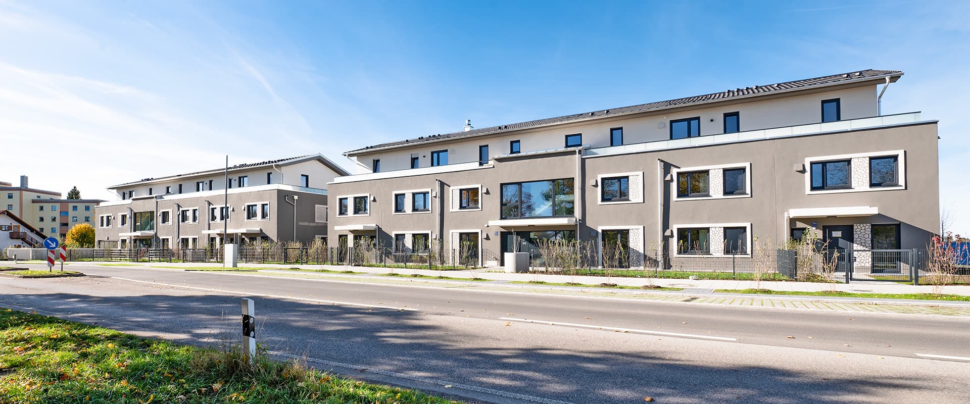 Apfelwiese. Wohnanlage Putzbrunn bei München